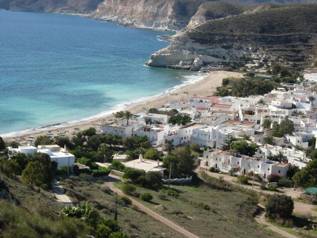 Precioso Apartamento A 20 Metros Del Mar Agua Amarga  Exterior foto