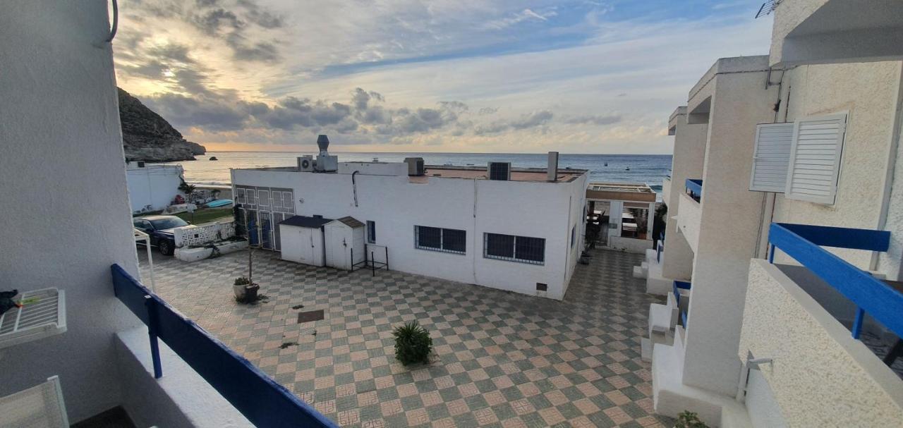 Precioso Apartamento A 20 Metros Del Mar Agua Amarga  Exterior foto